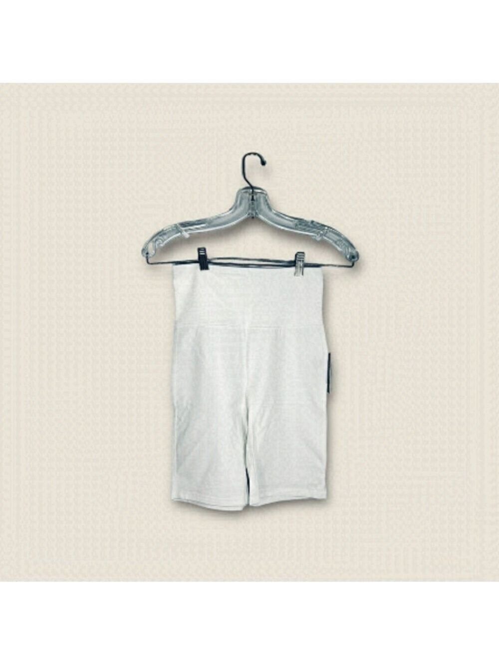 BP high waist bike shorts in ivory soft splash size S stretchy